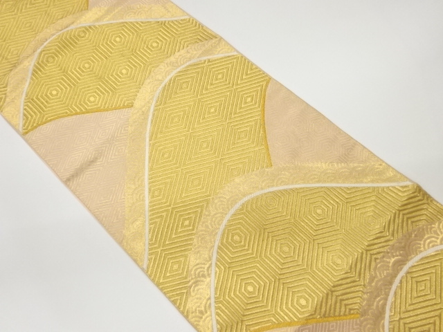 リサイクル　山並みに古典柄模様織出し袋帯